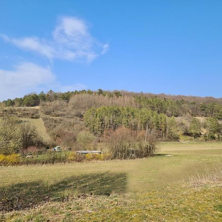 Naturcampingplatz Bad Mergentheim - Ferienwohnungen In Der Natur Exterior photo