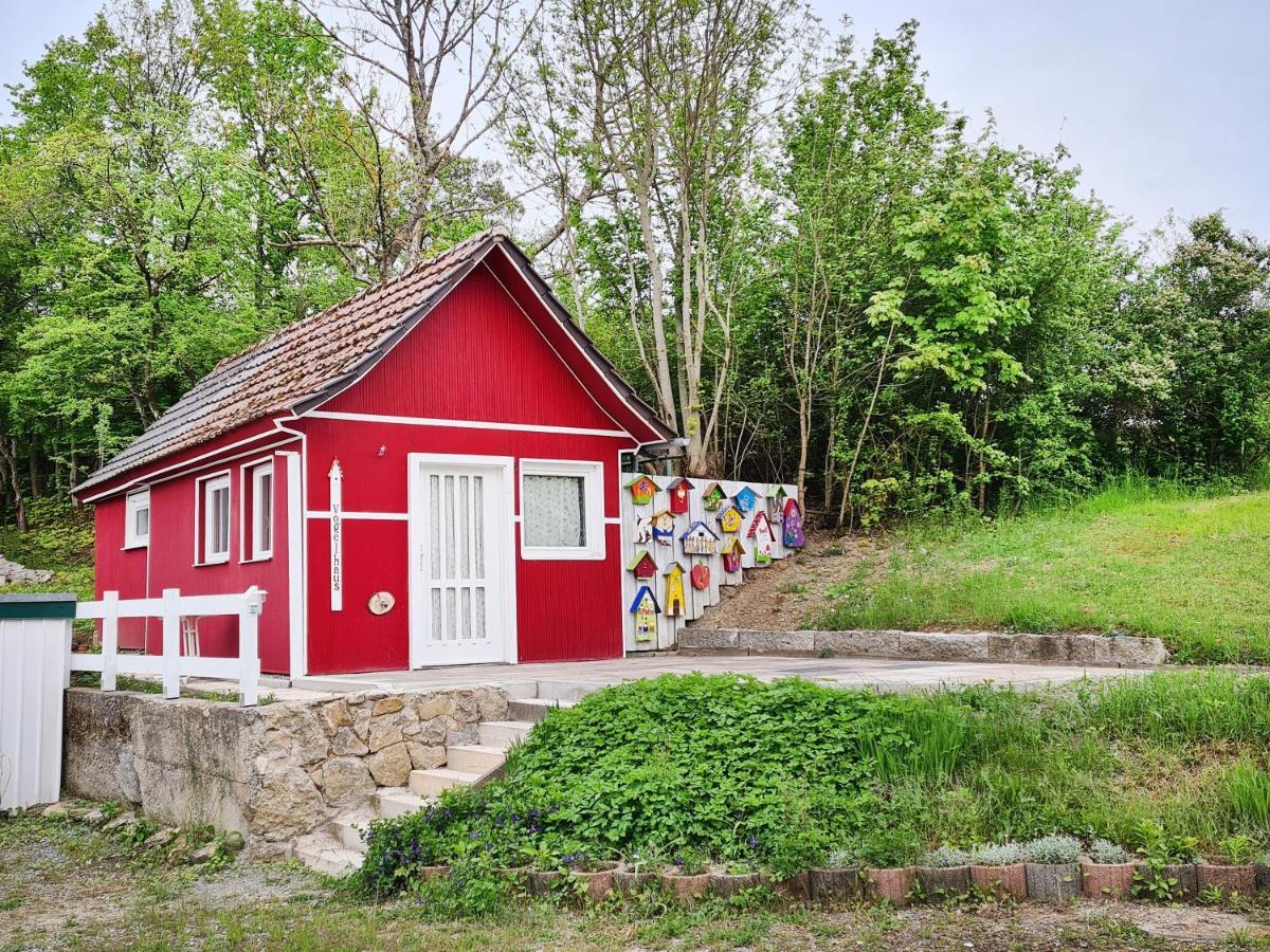 Naturcampingplatz Bad Mergentheim - Ferienwohnungen In Der Natur Exterior photo