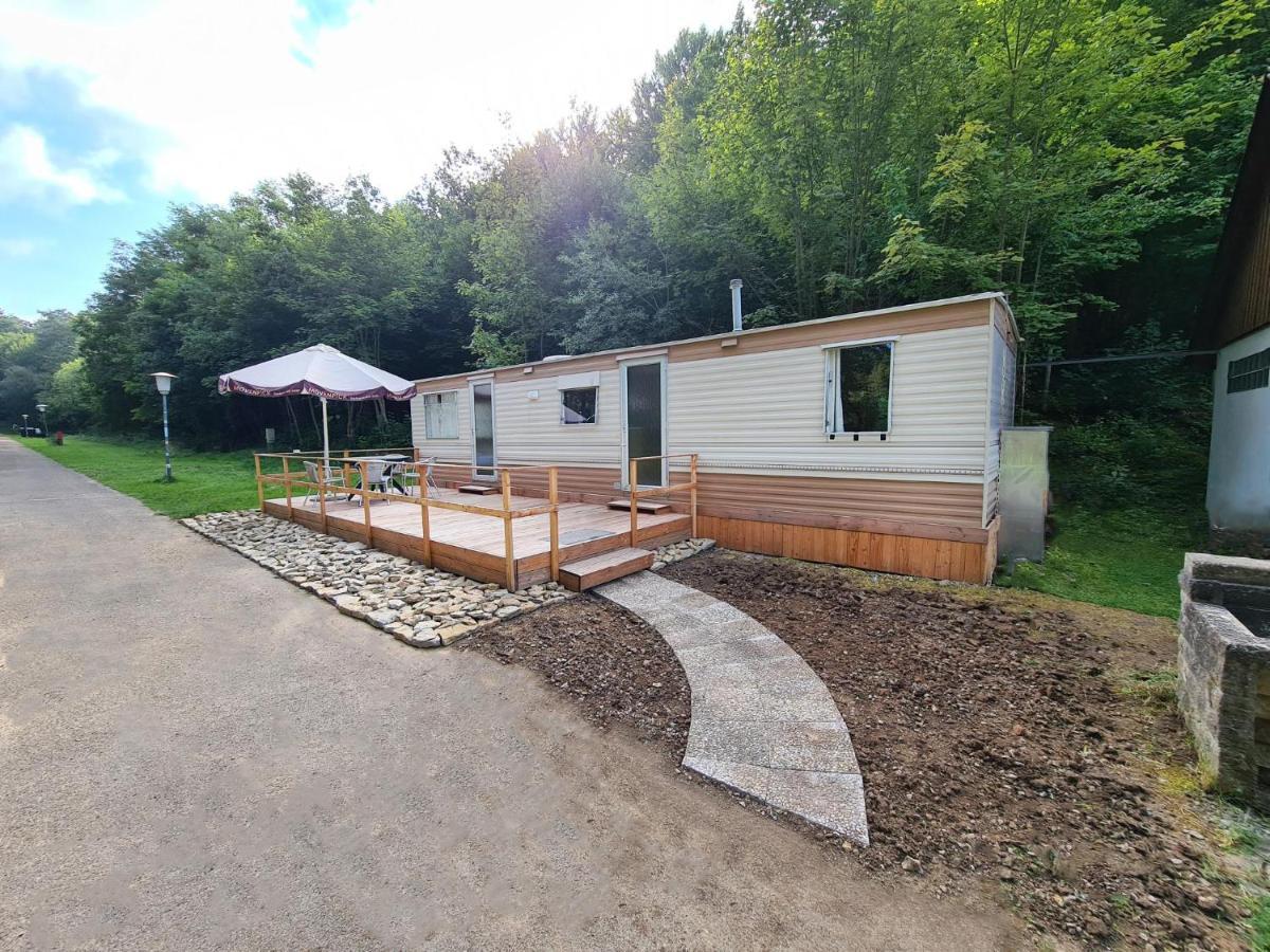 Naturcampingplatz Bad Mergentheim - Ferienwohnungen In Der Natur Exterior photo