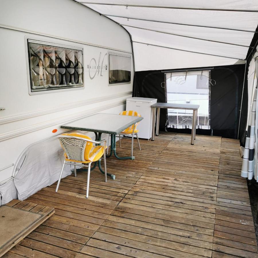 Naturcampingplatz Bad Mergentheim - Ferienwohnungen In Der Natur Exterior photo
